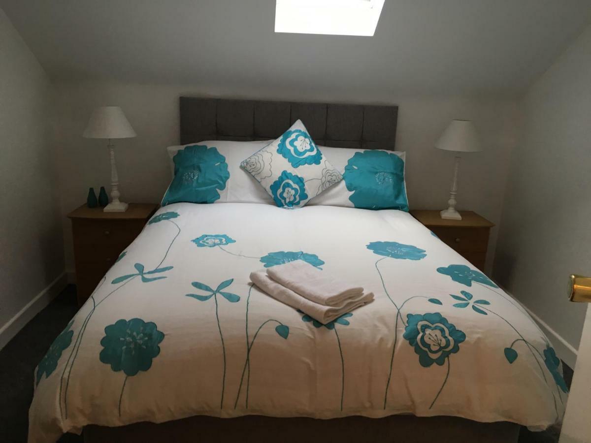 Spacious And Bright Town Centre Apartment باليكاسل المظهر الخارجي الصورة